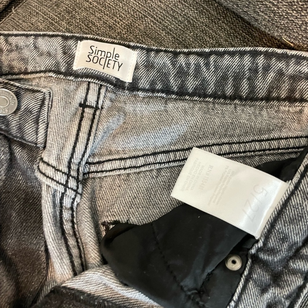 Mom straight jeans great condition